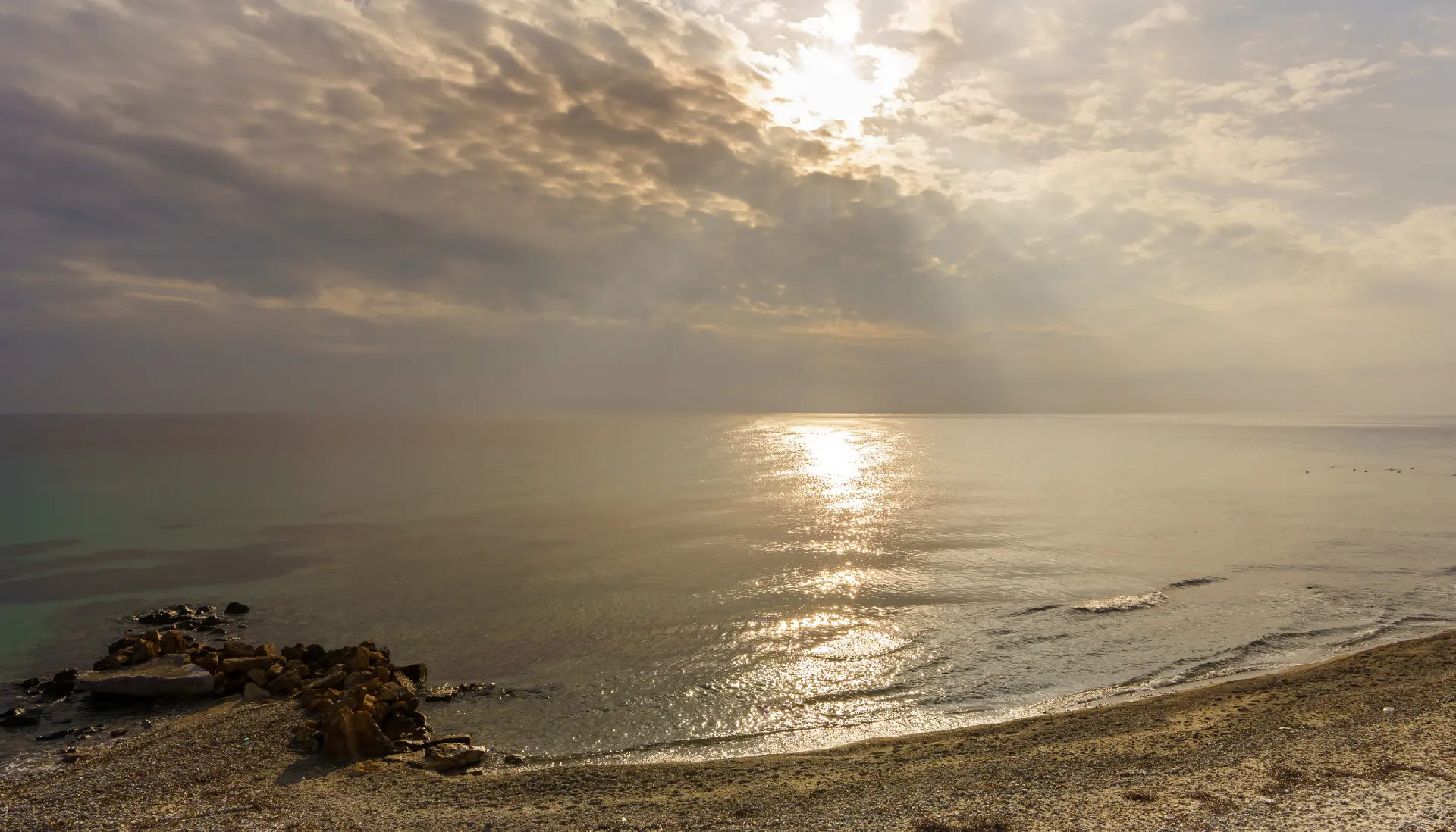 EXPLORE SITHONIA
